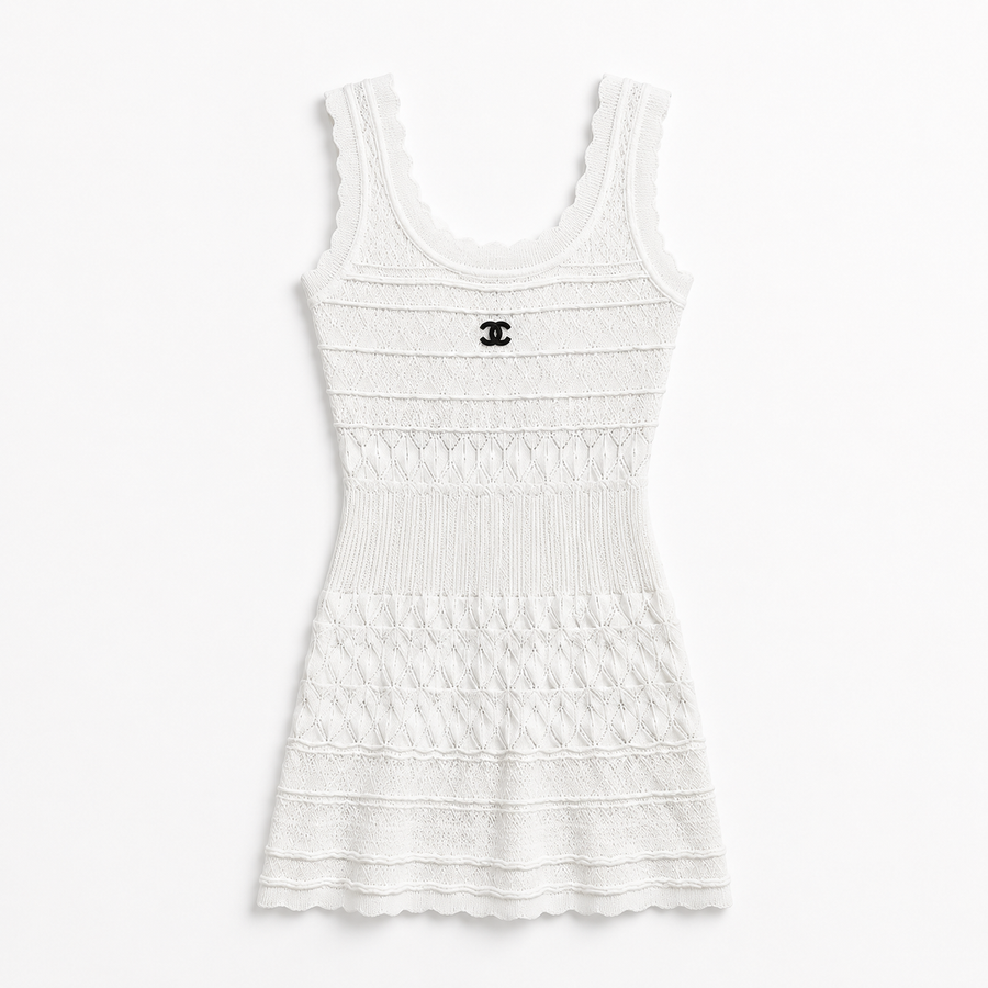 C WEISS KLEID