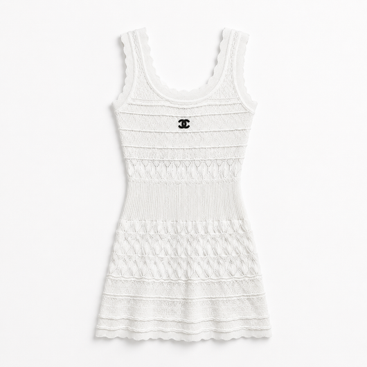 C WEISS KLEID