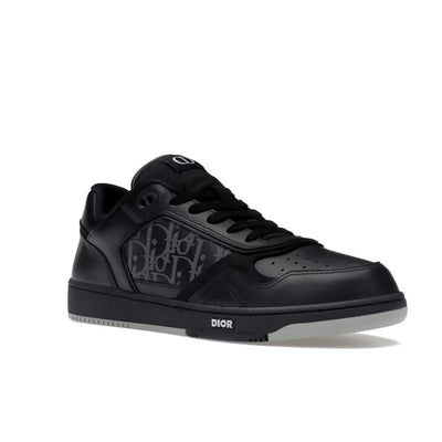 "B27" Low Sneaker