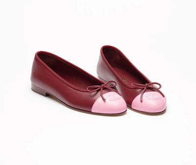 Zweifarbig Bordeaux Ballerinas