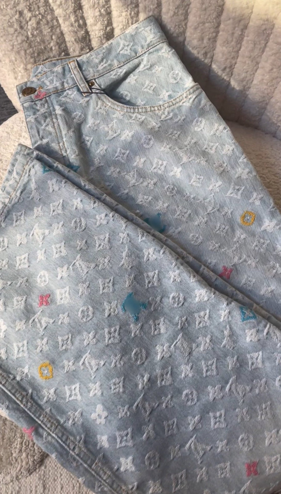 MONOGRAMM HELL JEANS